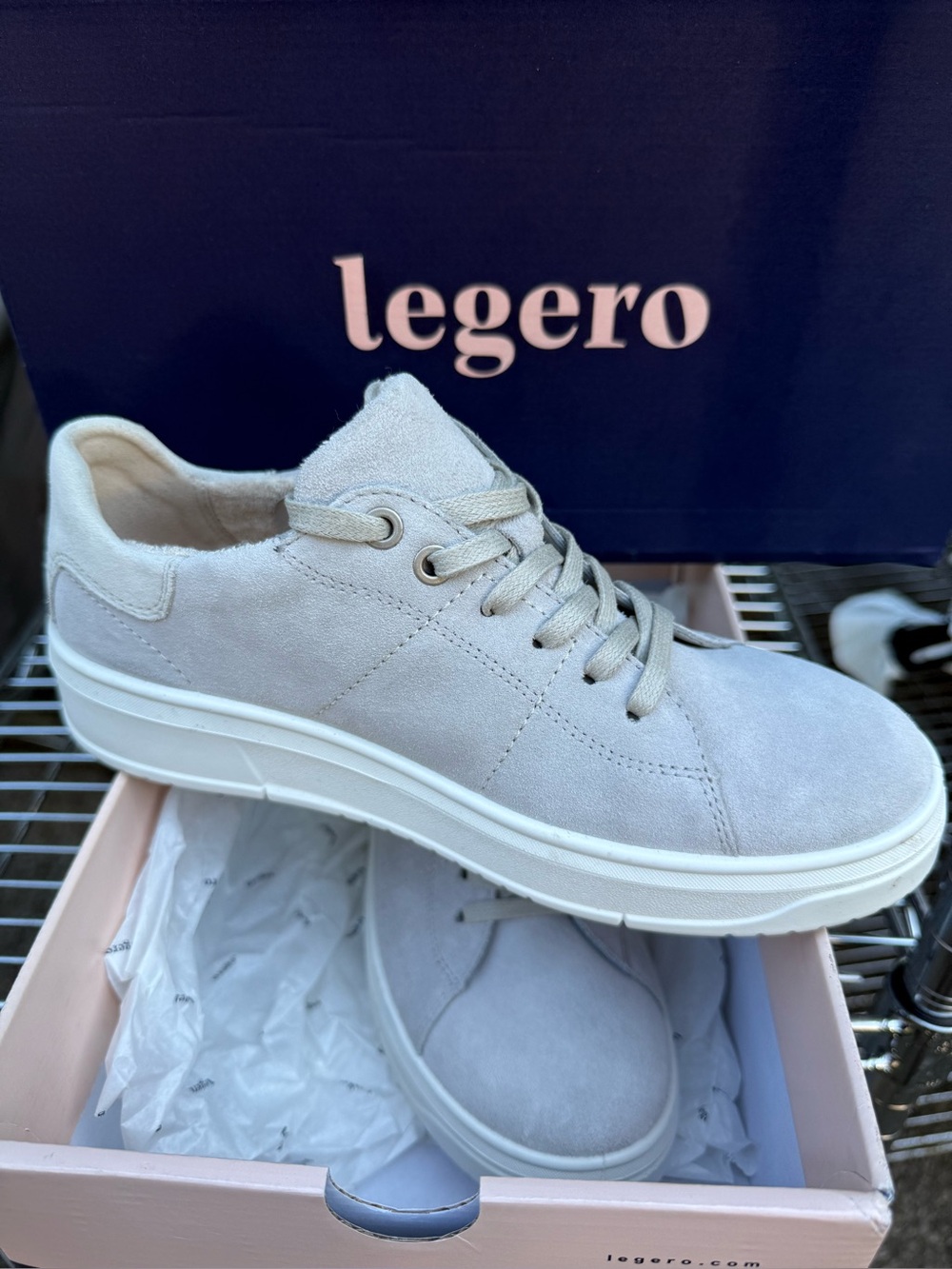 New in box Legero Rejoise Basket women size 7 US
